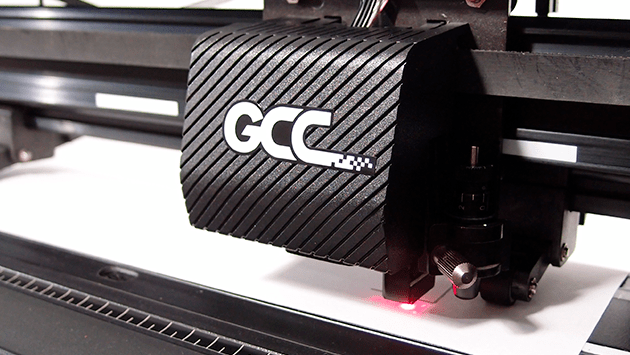 Print-and-cut plotter