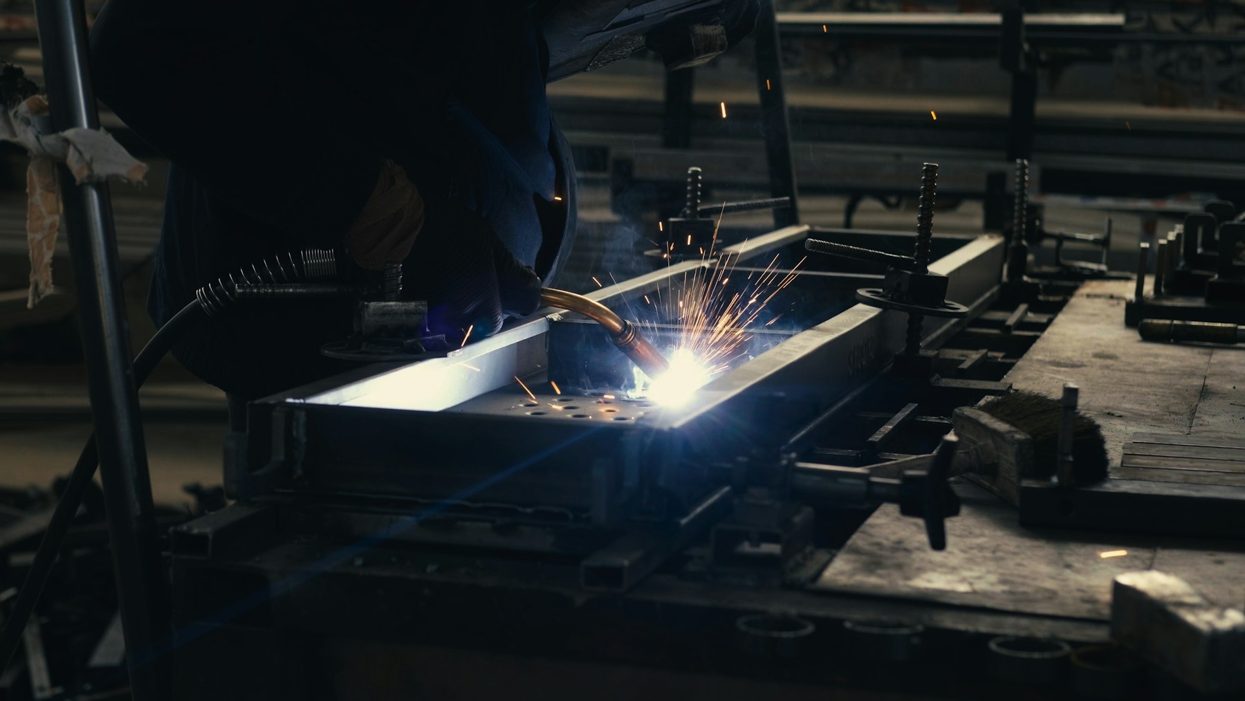 Press brake and welding bay